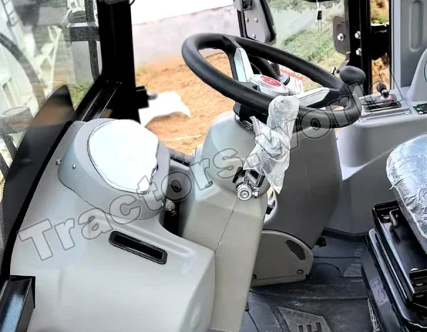 Massive 3CX (Side Shift) Backhoe Loader In Jamaica - Tractors for Sale in Jamaica Massive 3CX (Side Shift) Backhoe Loader In Jamaica