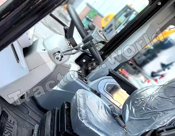 Massive 3CX (Side Shift) Backhoe Loader In Jamaica - Tractors for Sale in Jamaica Massive 3CX (Side Shift) Backhoe Loader In Jamaica