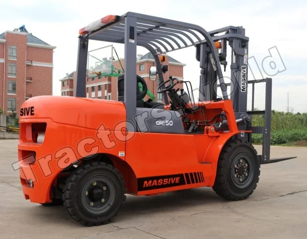 Massive CPCD50 Forklift In Jamaica