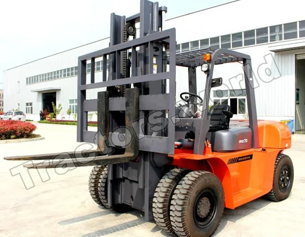 Massive CPCD70 Forklift In Jamaica