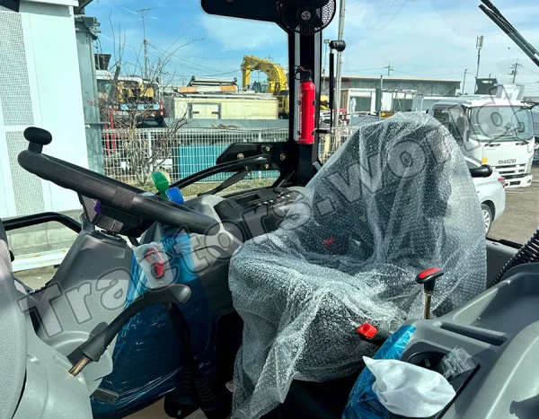 Massive MFT 4105 4WD Tractor In Jamaica