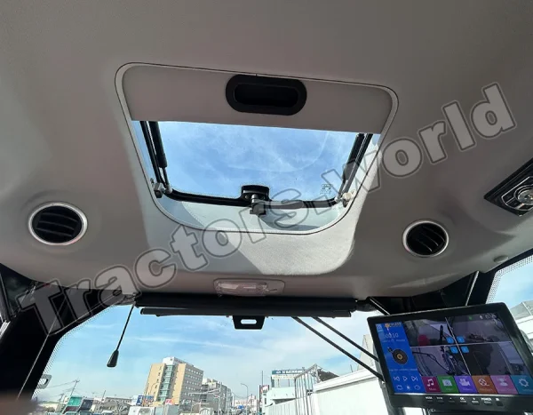 Massive MFT 4105 4WD Tractor In Jamaica